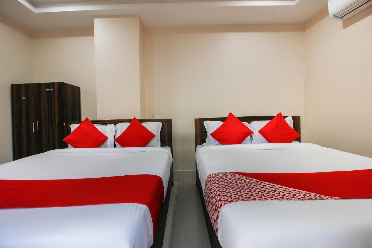 Oyo 66942 Venus Residency Hotel Lalaguda Esterno foto