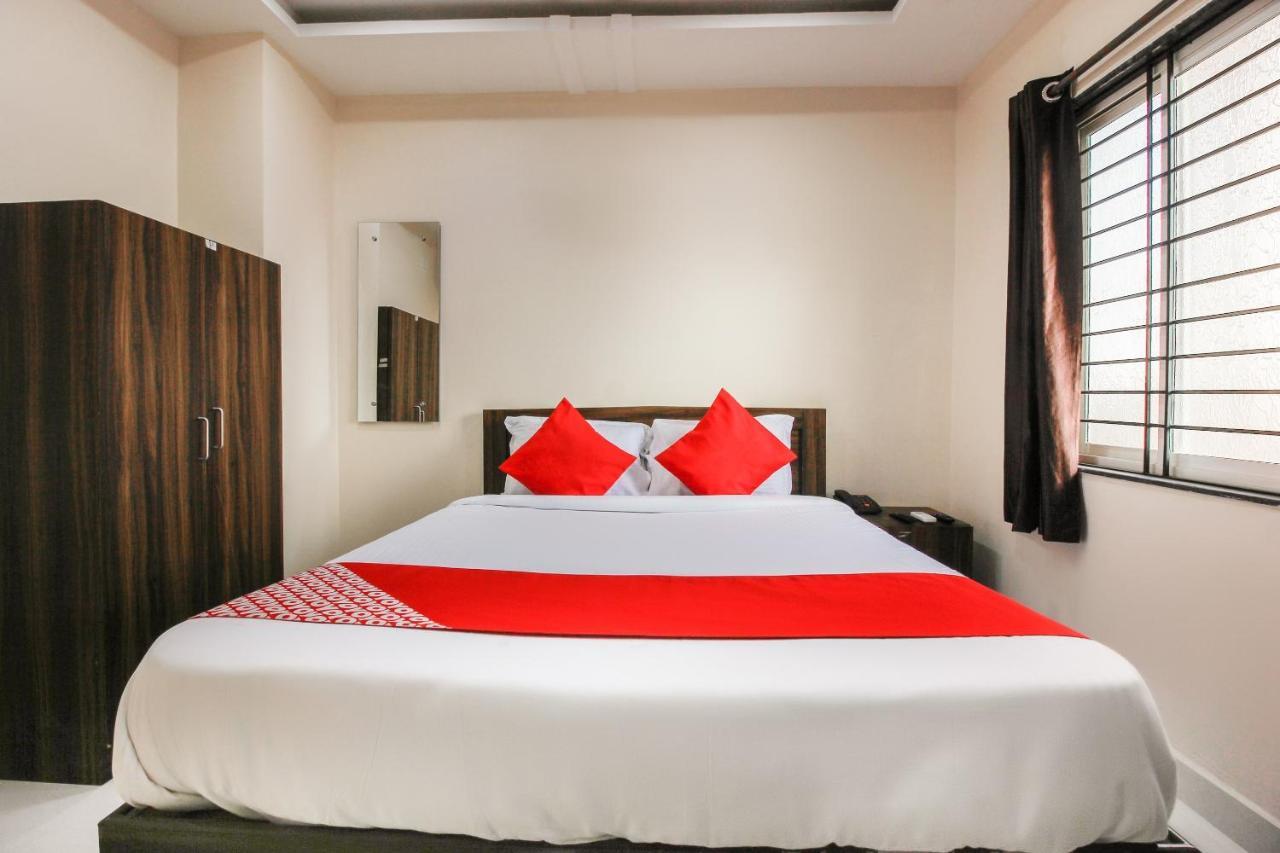 Oyo 66942 Venus Residency Hotel Lalaguda Esterno foto