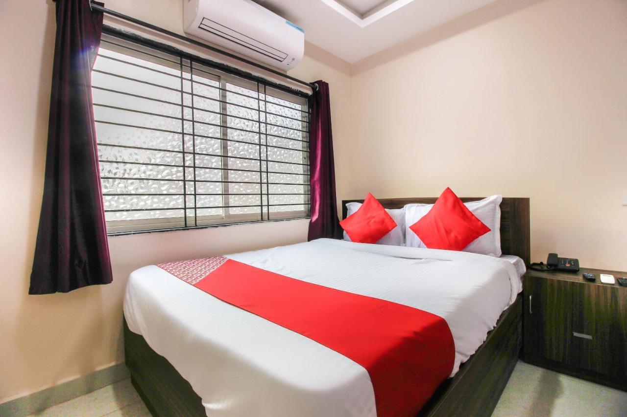 Oyo 66942 Venus Residency Hotel Lalaguda Esterno foto