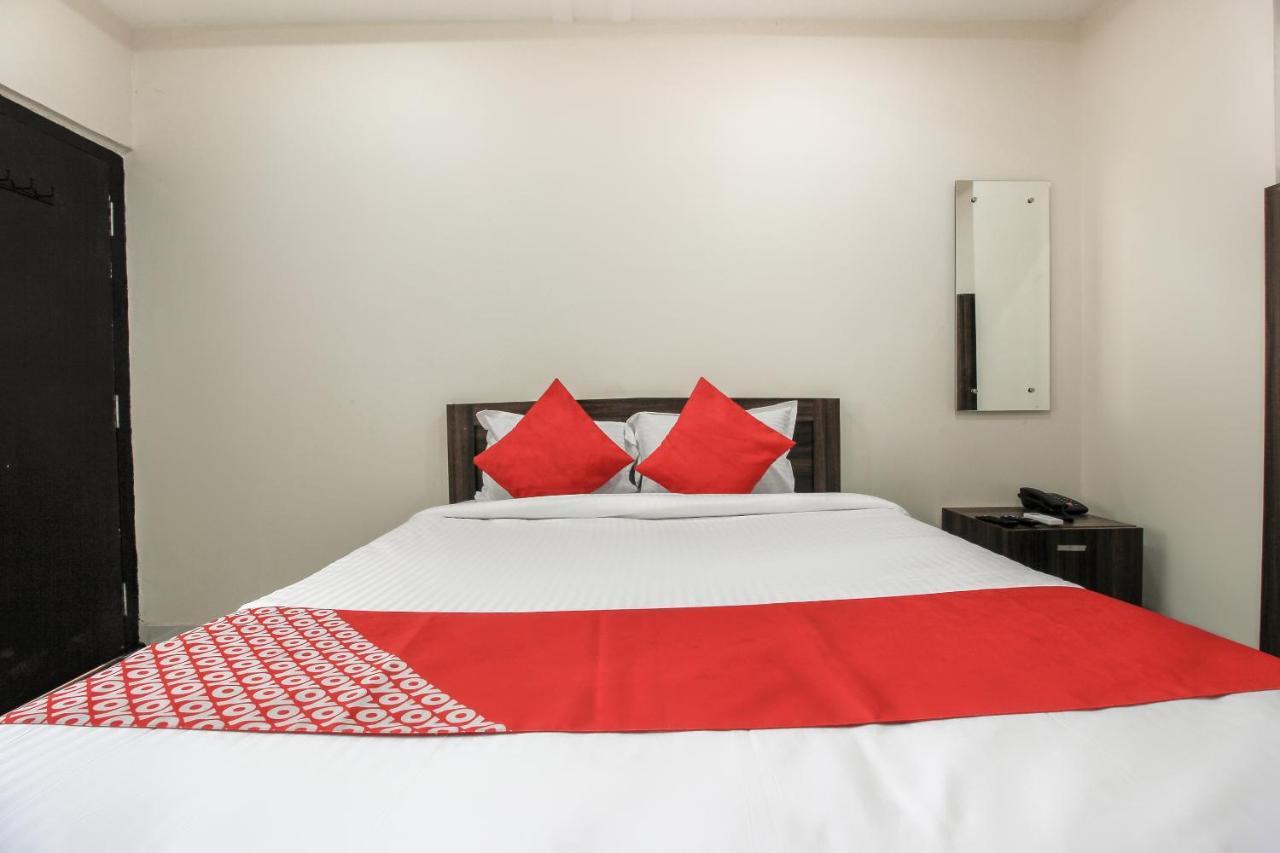 Oyo 66942 Venus Residency Hotel Lalaguda Esterno foto