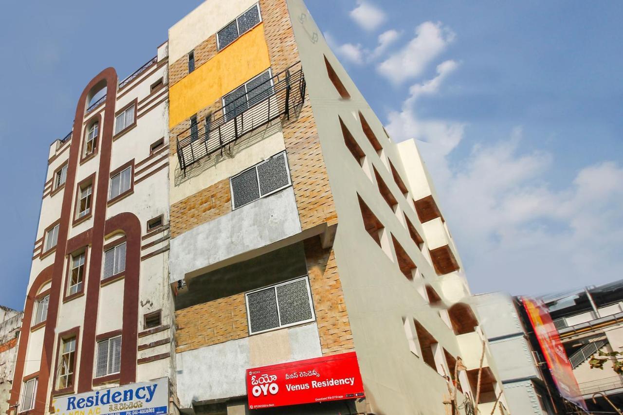 Oyo 66942 Venus Residency Hotel Lalaguda Esterno foto
