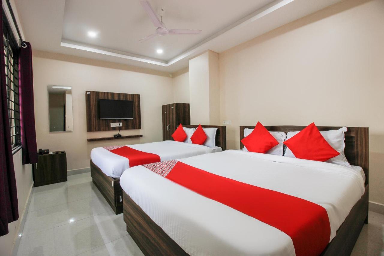 Oyo 66942 Venus Residency Hotel Lalaguda Esterno foto