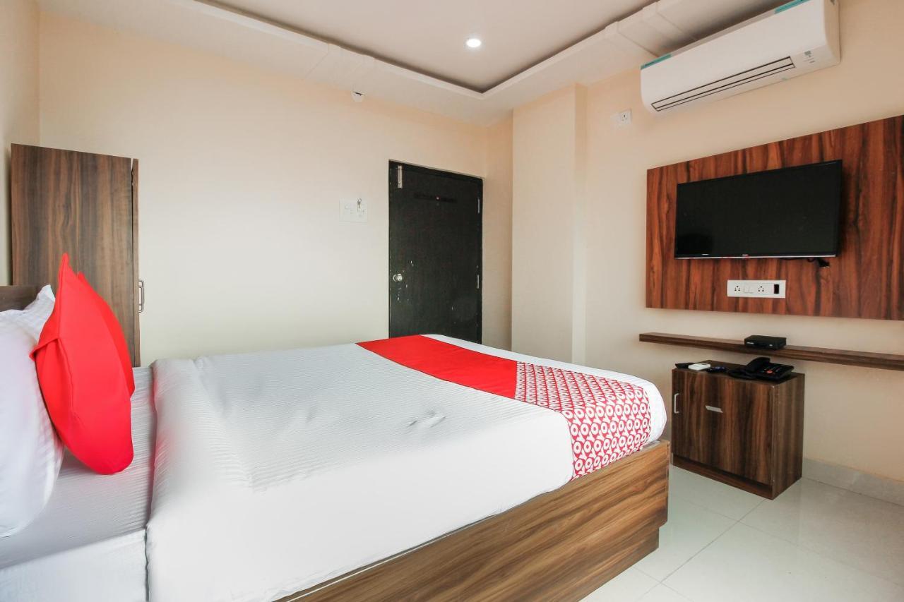 Oyo 66942 Venus Residency Hotel Lalaguda Esterno foto